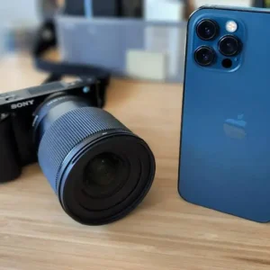 Cheap Travel Camera vs Smartphone Camera